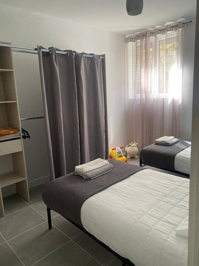 Gîte pour 4 personnes, avec vue et terrasse, animaux acceptés à Chancelade - 2