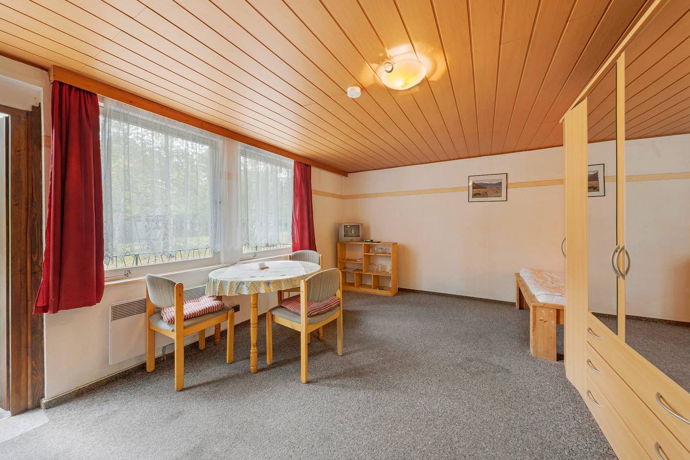 Bungalow '22 - Kimbucht' avec terrasse privée et jardin commun in Waldhufen, Oberlausitz Niederschlesien