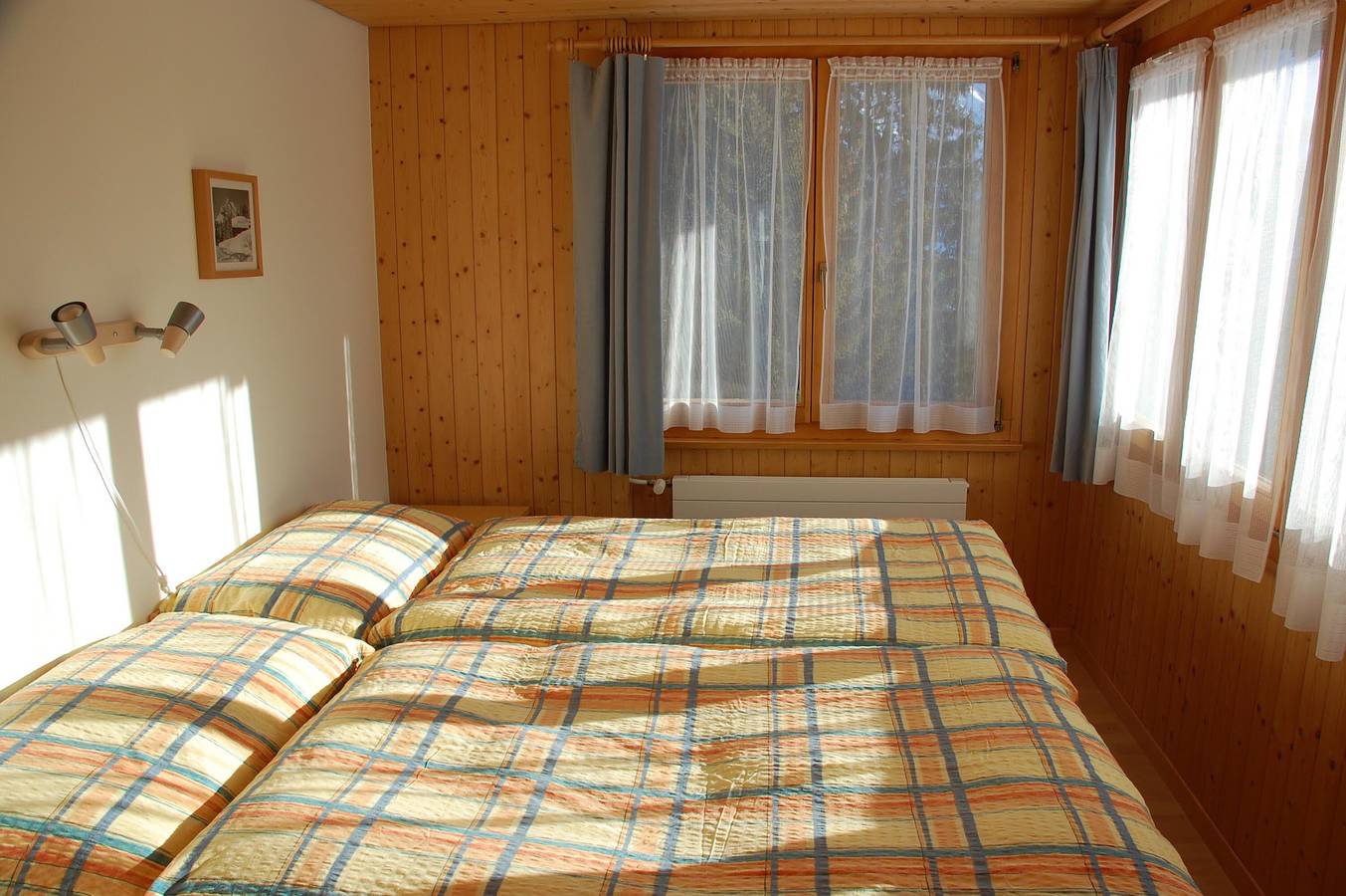 Ganze Ferienwohnung, Fotohaus Barbier Nr. 8 - 3-Zimmer Ferienwohnung in Glarus Süd, Kanton Glarus