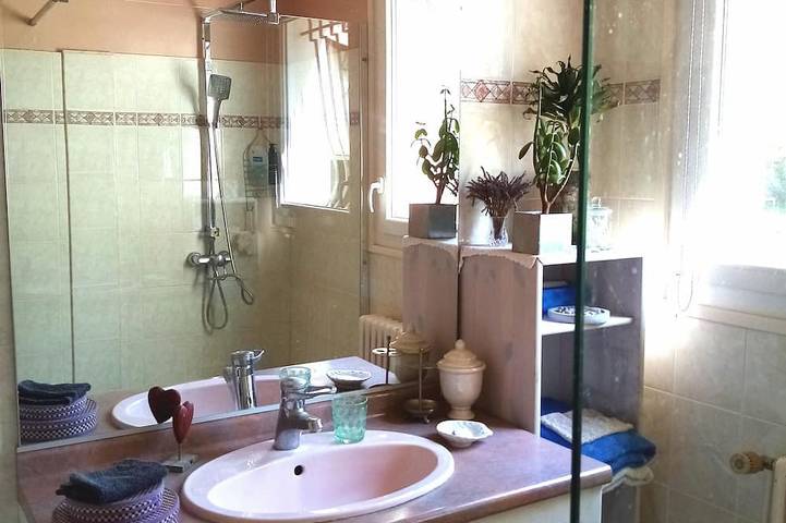 Location de vacances pour 3 personnes, avec jardin à Garennes-sur-Eure - 3