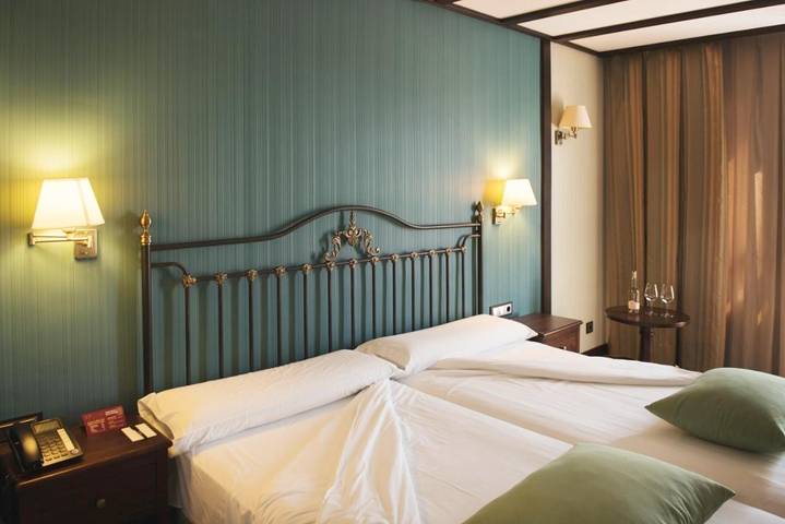 Chalet para 2 personas, con Jacuzzi y Terraza además de Jardín y Piscina en Provincia de Cuenca