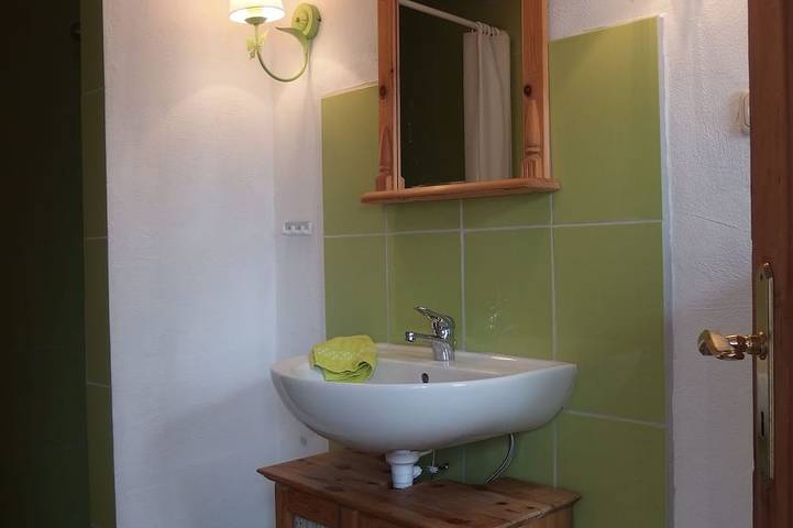 Ganze Wohnung, Liebevoll modernisierte, exclusive Ferienwohnung in historischem Bauernhaus in Görisried, Bayerisch Schwaben