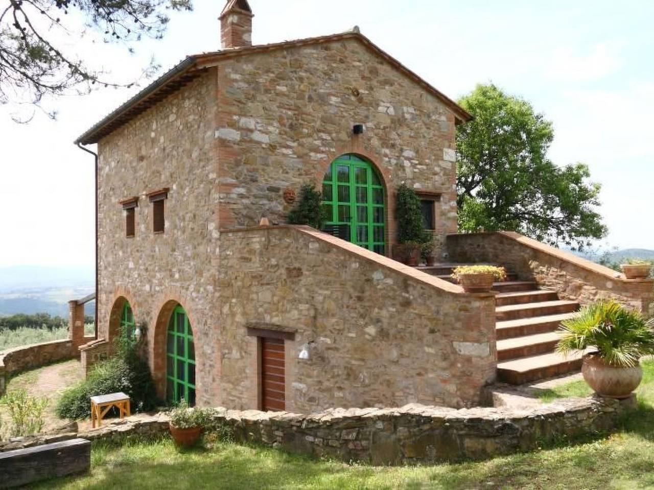 Apartamento entero, Studio mit Balkonblick ins bergige Grüne in Marsciano, Provincia de Perugia