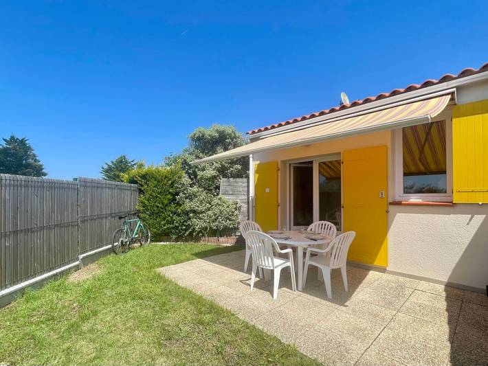 Location de vacances pour 6 personnes, avec jardin à Brem-sur-Mer - 2