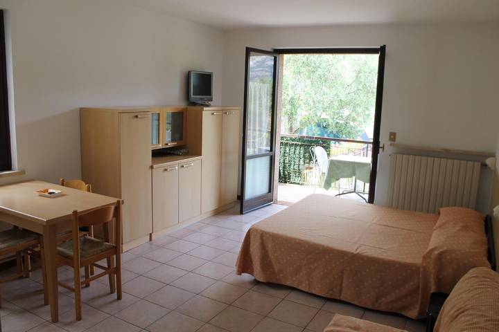 Ferienwohnung für 2 Personen, mit Garten am Gardasee - 4