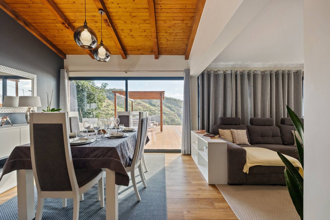 Quinta do Checa by Homie in Câmara de Lobos, Quinta Grande