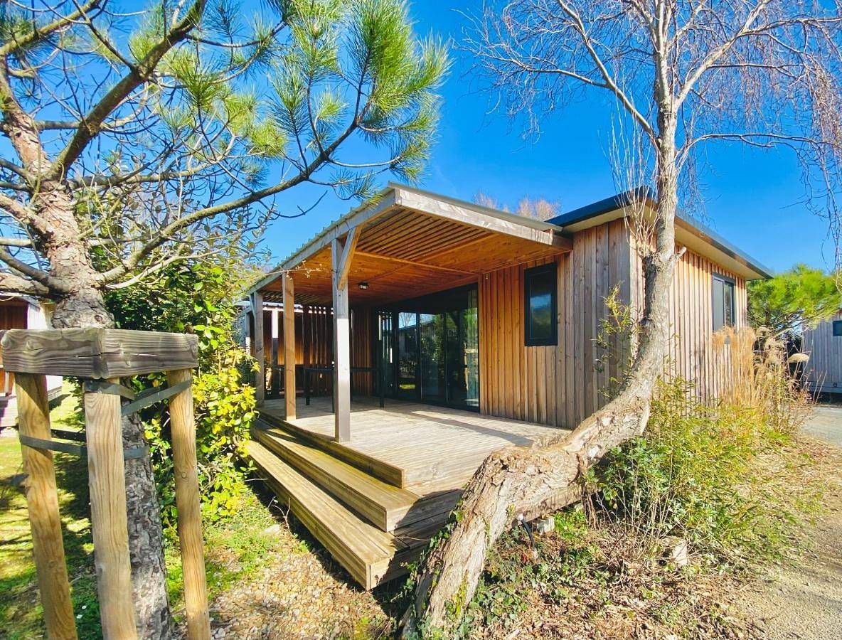 Two-Bedroom Chalet in Angoulins, Région de La Rochelle