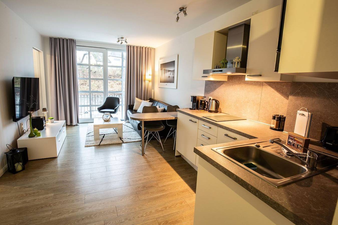 Ganze Wohnung, Residenz am Balmer See, Whg. 21 mit Sauna, Wlan und 50 m zum See in Balm, Benz
