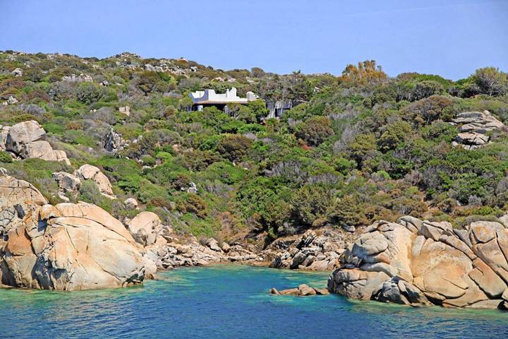 Casa vacanza per 9 persone, con Terrazza e Giardino a Santa Teresa di Gallura