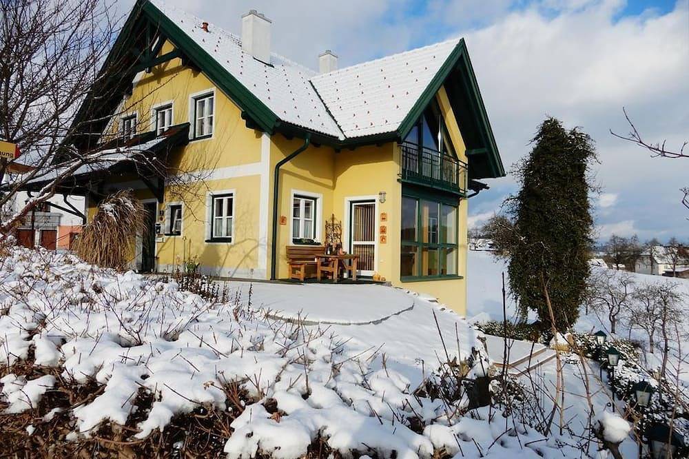 Ganze Wohnung, Marga's Ferienwohnung - Appartement/Fewo, Dusche, Wc, 2 Schlafräume in Sarleinsbach, Bezirk Rohrbach