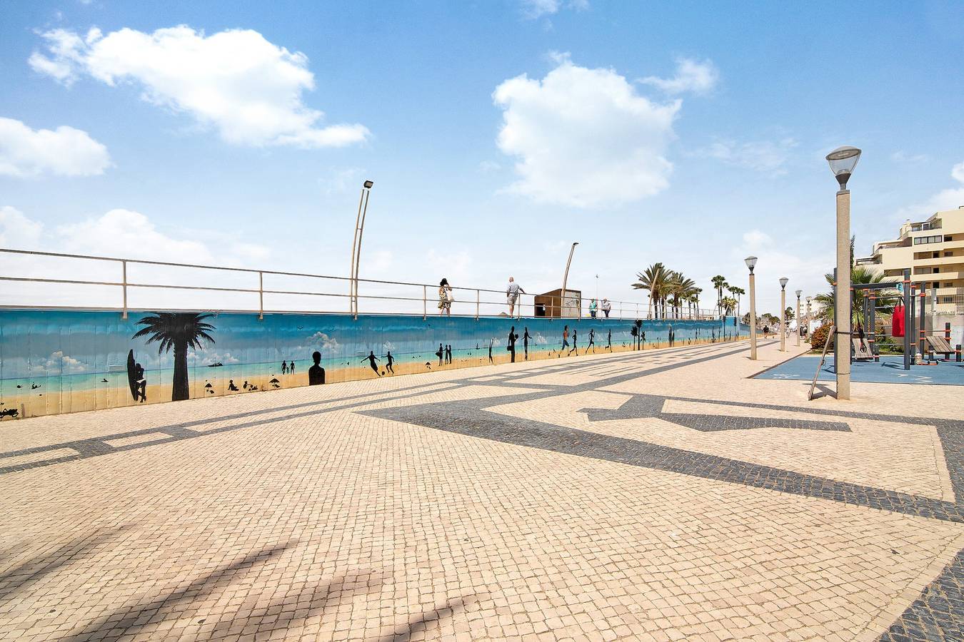 Appartamento intero, Appartamento 'Apartamento T1 Edisol' con balcone, Wi-Fi e aria condizionata in Cavacos, Quarteira