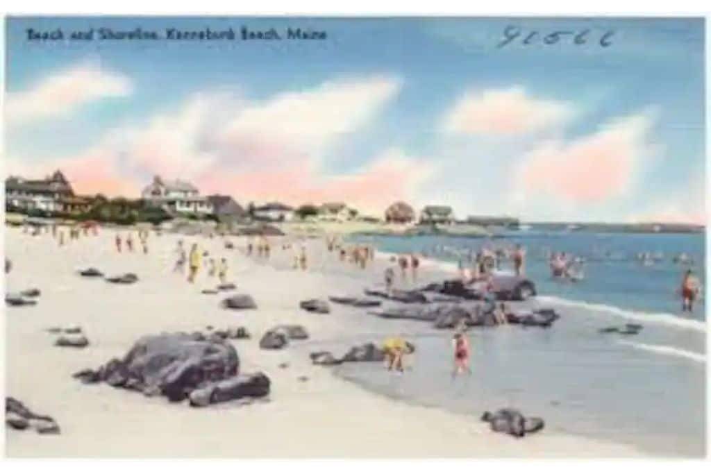 Swanky Flat in the Heart of Dock Square, Super Clean! Walk To Everything! in Kennebunk, York County