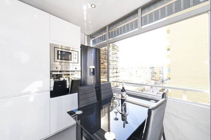 Ganze Ferienwohnung, True Colours Apartment , City Center Torremolinos in Torremolinos Zentrum, Torremolinos