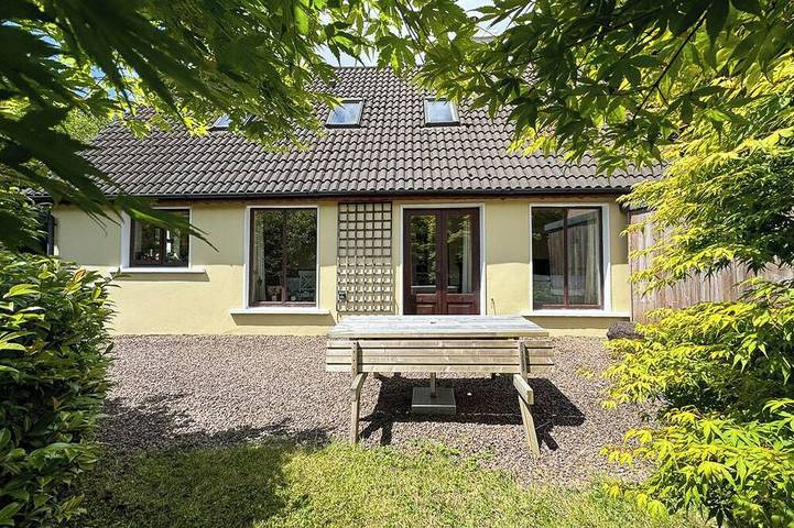 Ferienhaus für 4 Personen, mit Garten und Sauna sowie Terrasse