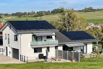 Ferienhaus für 4 Personen, mit Garten und Balkon in Bonndorf