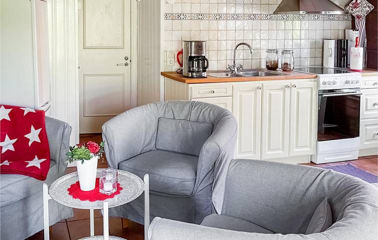 Ferienhaus für 4 Personen, mit Terrasse und Garten in Västervik - 4