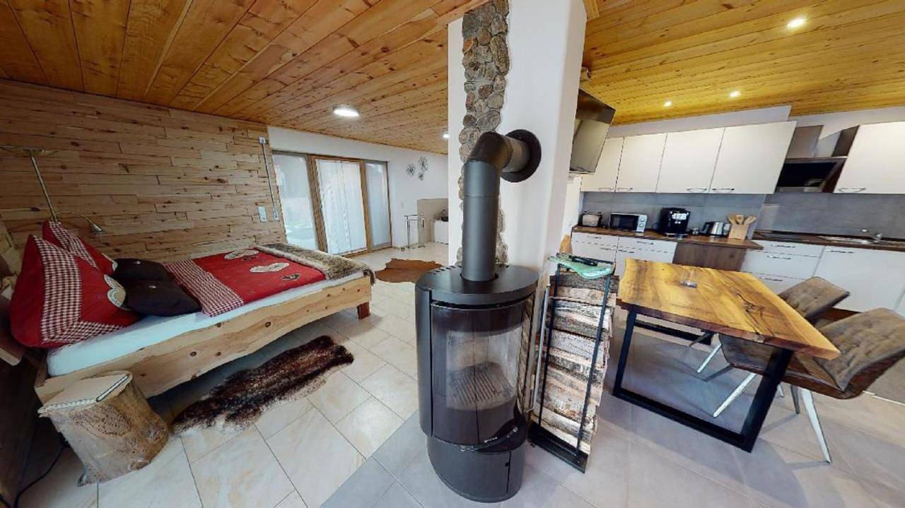 Ganze Wohnung, Willis Hütte in Zachenberg, Vorderer Bayerischer Wald
