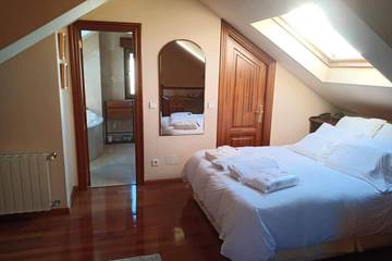 Chalet para 10 Personas en Oviedo, Interior de Asturias, Foto 1