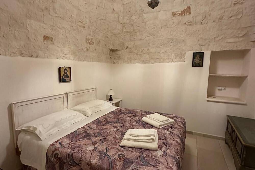Trullo Dell'Arco - Micele Holiday Houses in Locorotondo, Region de Bari