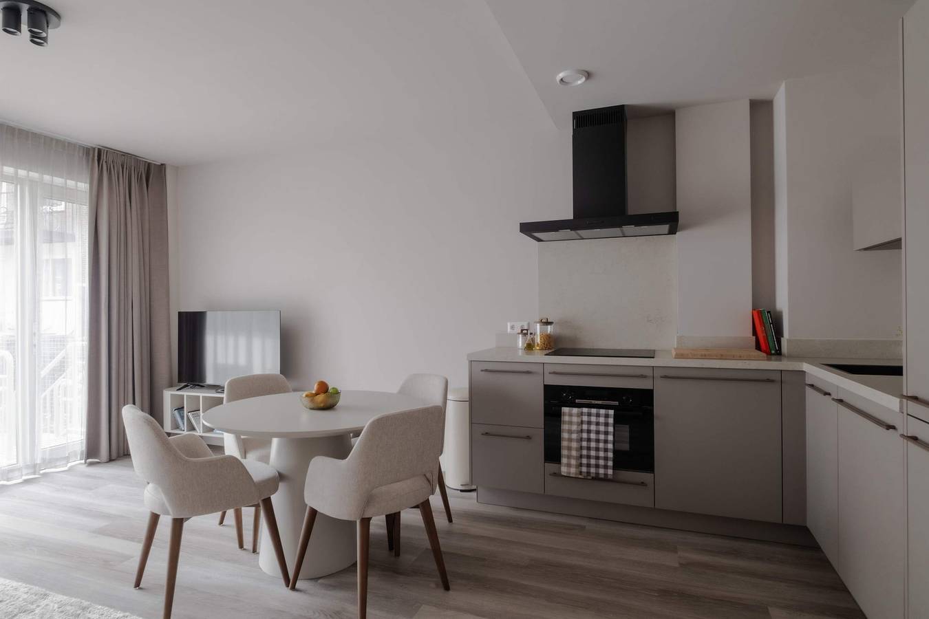Ganze Wohnung, Modern Apt in City Centre 2 with Free Parking in Rotterdam, Südholland