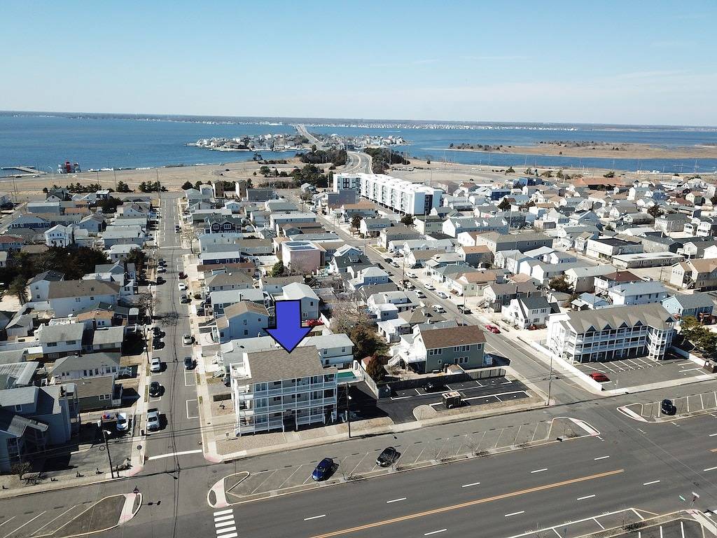Ganze Wohnung, Fantastic 2 Br 2 Blocks to beach pool balcony in Toms River, Ocean County