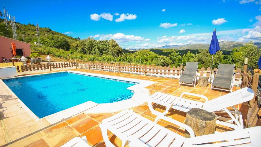 Chalet para 12 personas, con balcón/terraza y jacuzzi en Valle del Genal - 2