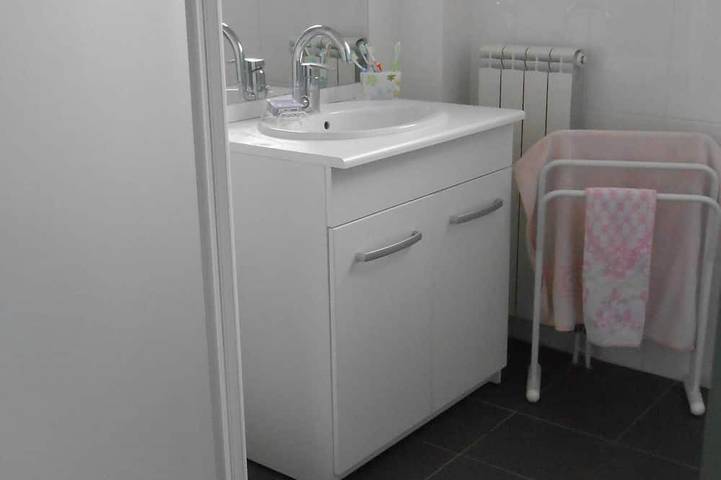 Gîte pour 5 personnes, avec balcon dans Plage Font Brun Carqueiranne - 3