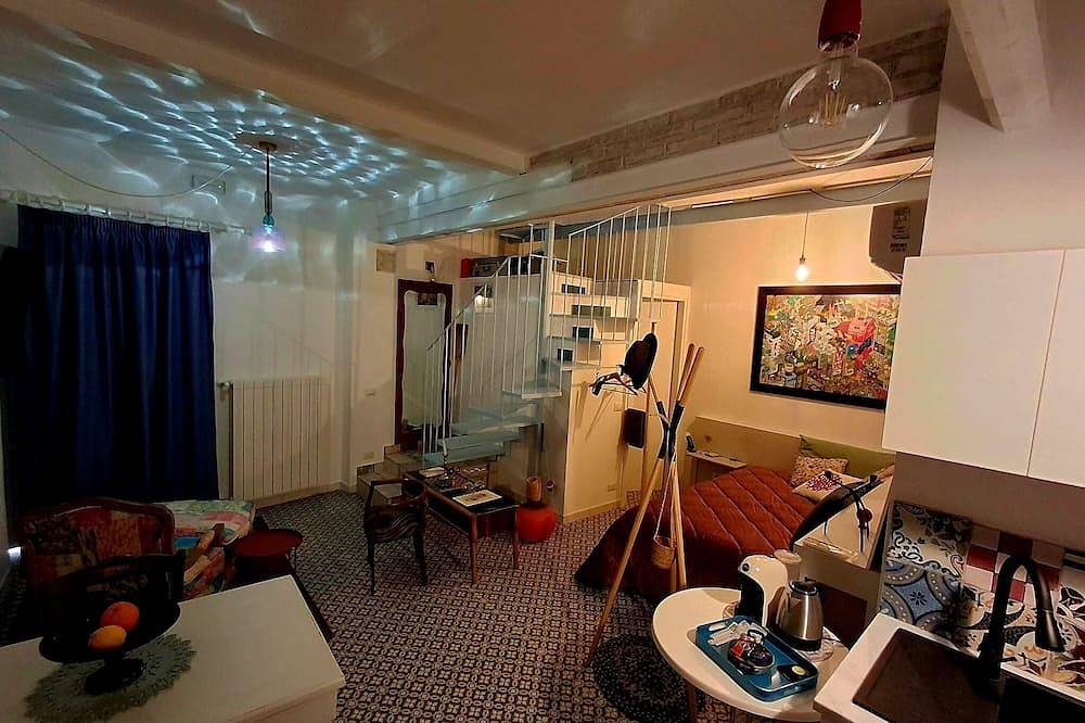 Ganze Wohnung, Casuzza at the Dome with a Sea View, within walking distance of the Cathedral! in Agrigento, Agrigento Provinz