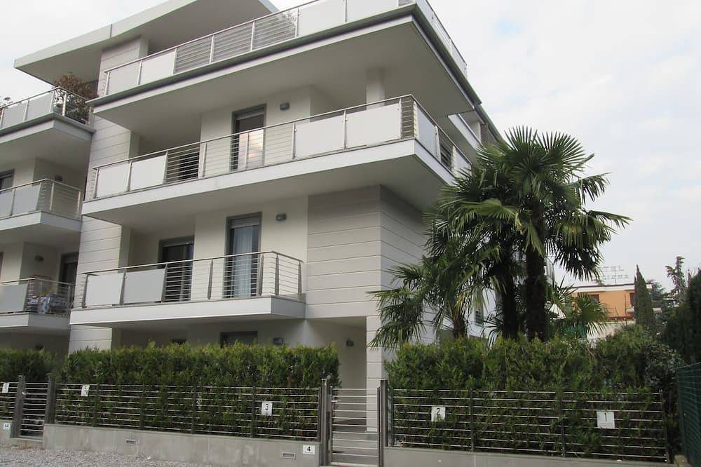 Ganze Wohnung, Wohnung nur einen Steinwurf vom See / Strand entfernt und in der Nähe des Zentrums in Riva del Garda, Gardasee-Berge