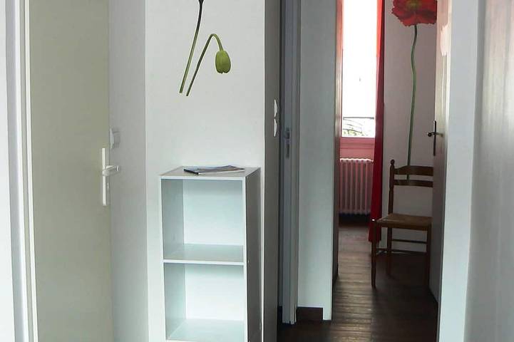 Appartement entier, Villa des Familles - Vendeix - au calme à La Bourboule in La Bourboule, Parc naturel régional des Volcans d'Auvergne
