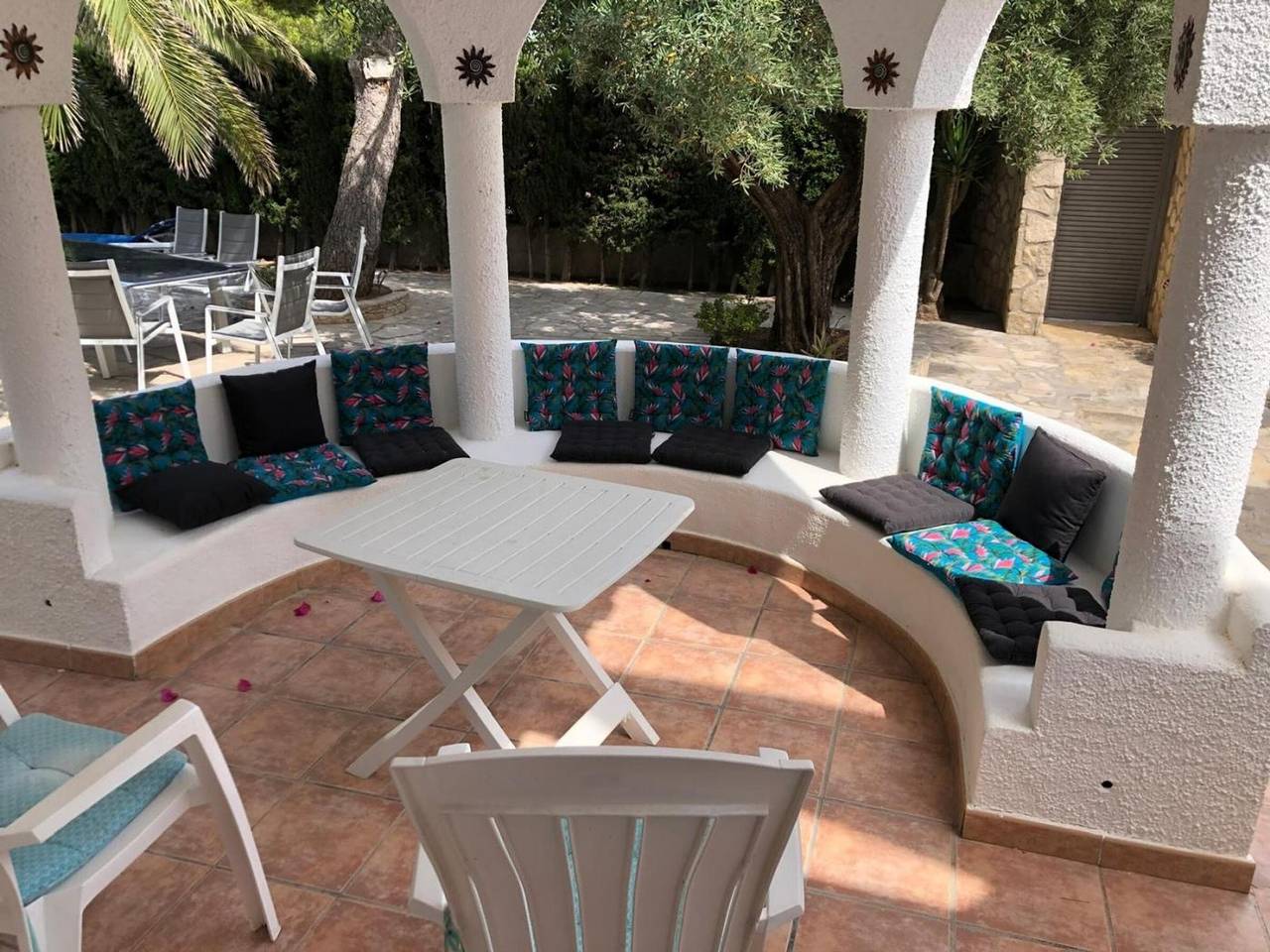 Geräumiges Familienhaus mit Pool, 600m vom Strand in Les Tres Cales, l'Ametlla de Mar