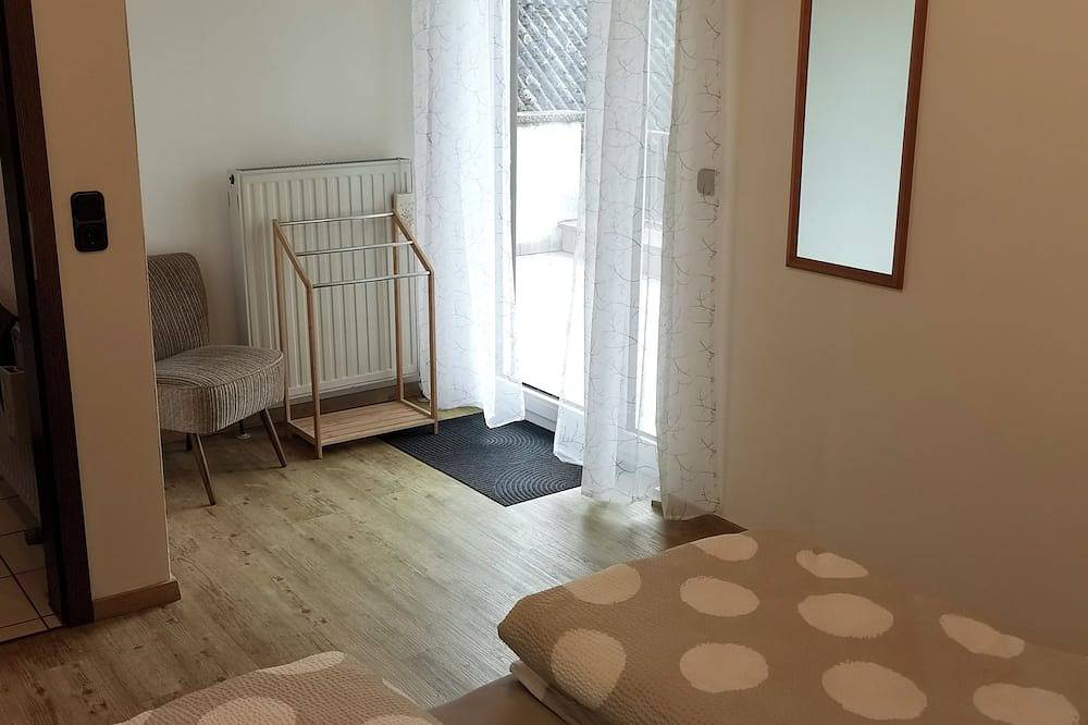 Ganze Wohnung, Ferienwohnung (78qm) mit Balkon in Maroldsweisach, Landkreis Haßberge