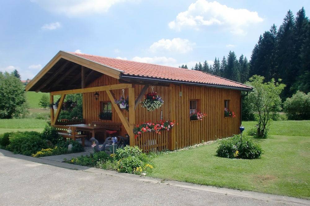 Idyllisch, gelegenes Ferienhaus im bayerischen Wald (Einöde) in Röhrnbach, Ostbayern