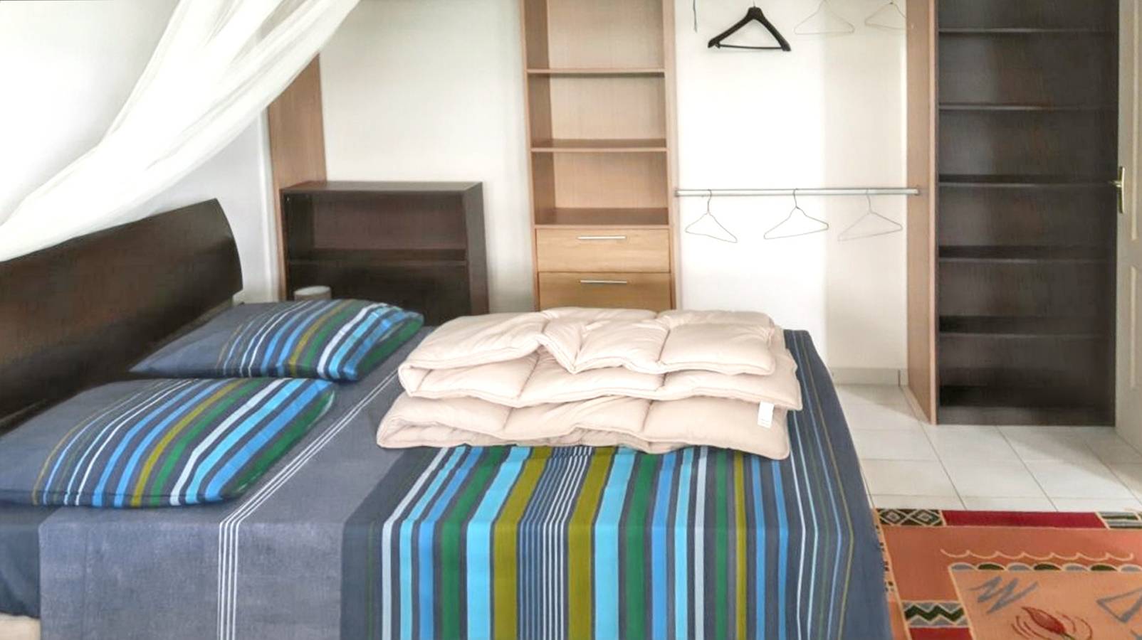 Entire apartment, Modern apartment in Ducos, ideal for 4 people, 75 m² in Dikos, Martinique
