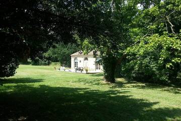 Gîte pour 8 personnes, avec jardin, animaux acceptés à Mireval-Lauragais