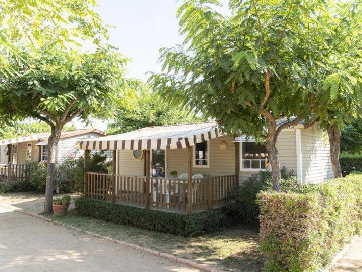 Camping pour 6 personnes, avec terrasse et piscine à Malgrat de Mar