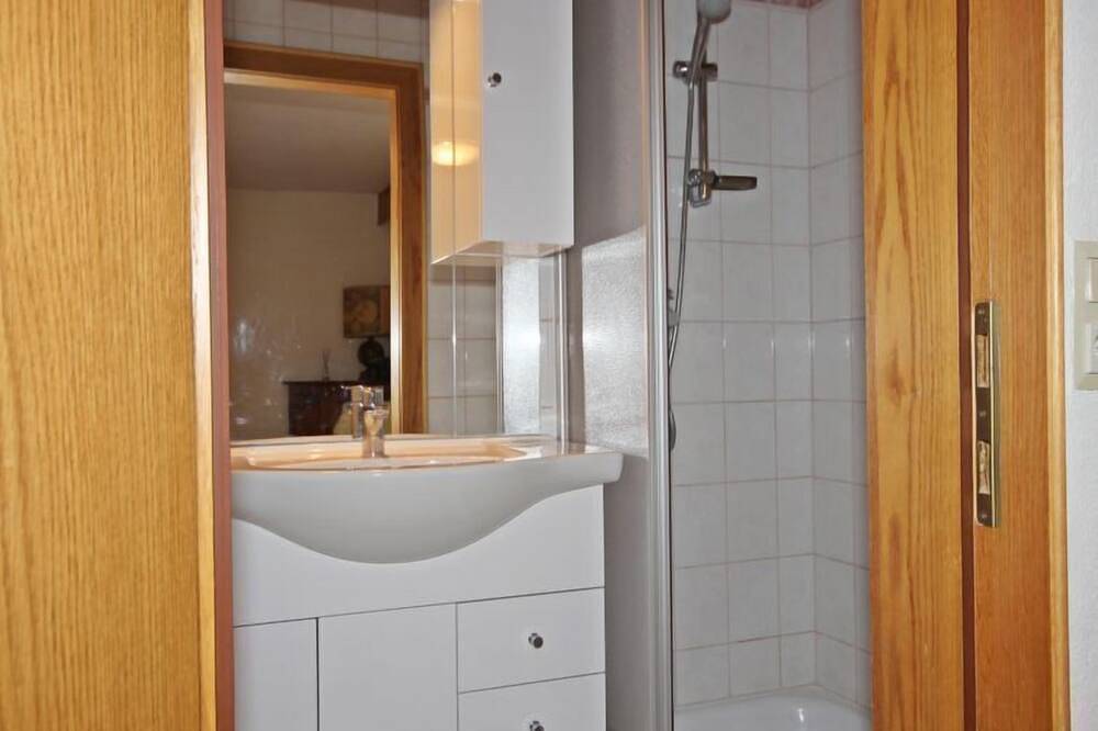 Ganze Wohnung, Ferienwohnung Pesjak by Interhome in Landeck, Tiroler Oberland