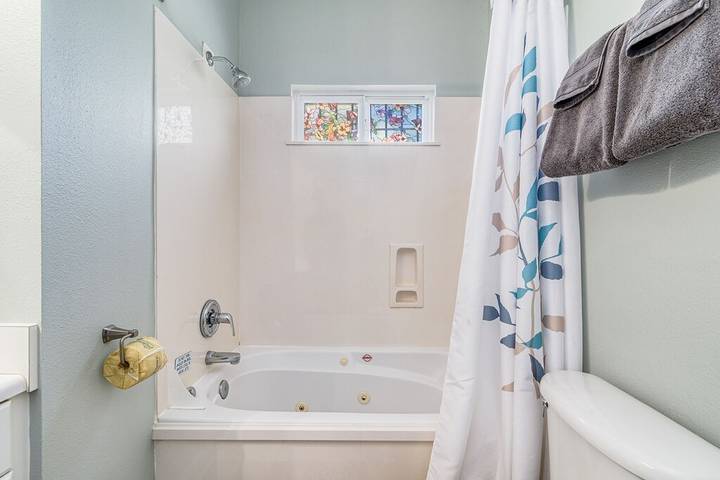 Vacation rental for 14 people, with balcony, with pets in Destin