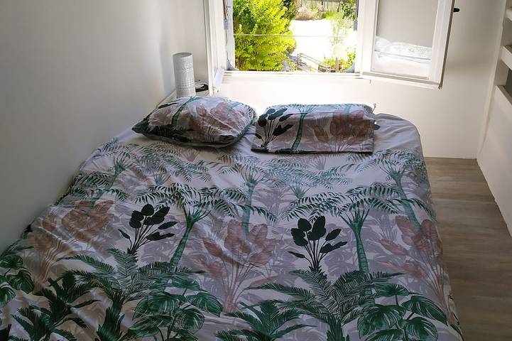 Cosy house close to beaches and shops. garden, above-ground pool, terrace in Royan, Côte de Beauté