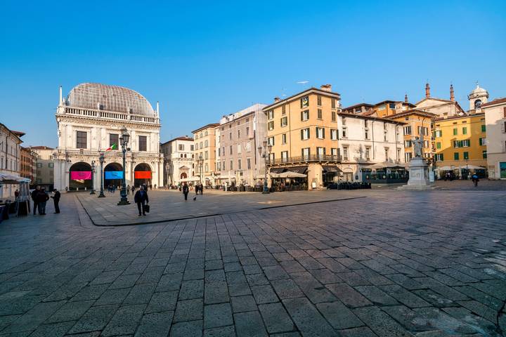 Studio für 2 Personen in Brescia