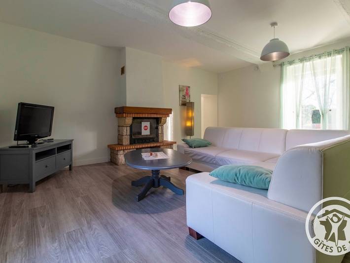 Gîte pour 6 personnes, avec terrasse dans Chemillé-en-Anjou - 2