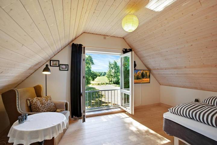 Ferienwohnung für 5 Personen, mit Ausblick und Garten