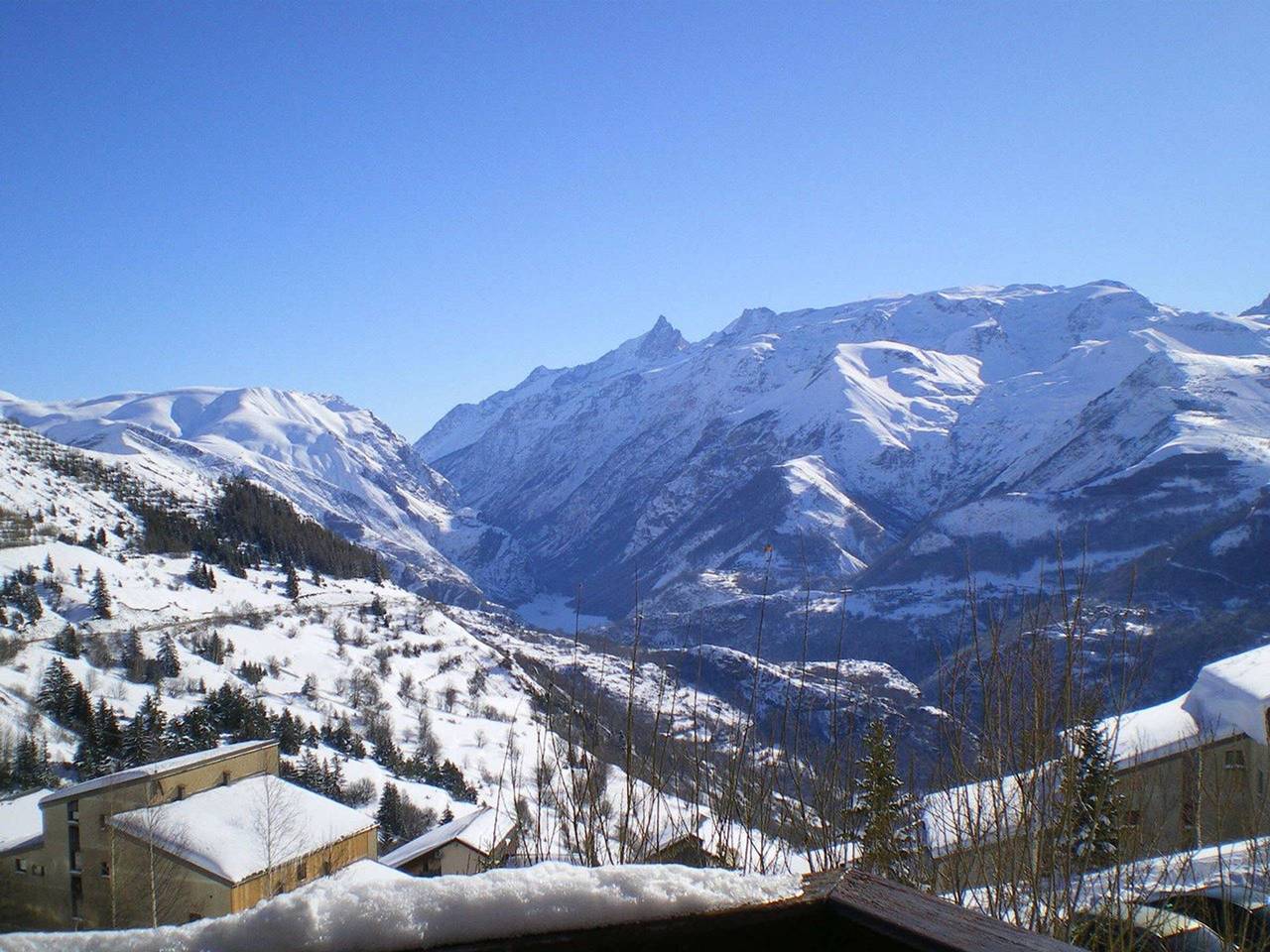 Appartement entier, Studio cabine 4 pers au pied des pistes avec parking – Auris en Oisans in Auris, Parc national des Écrins
