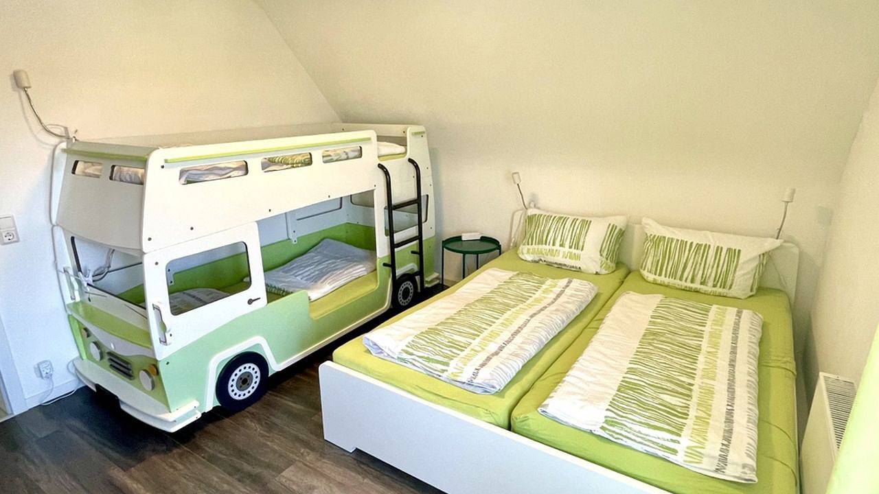 Ganze Wohnung, Appartement für 6 Personen (75 m²) in Friedrichshafen in Friedrichshafen, Region Bodensee-Oberschwaben