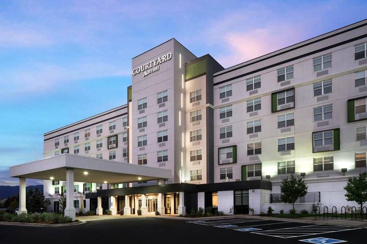 Hotel para 2 personas - 1