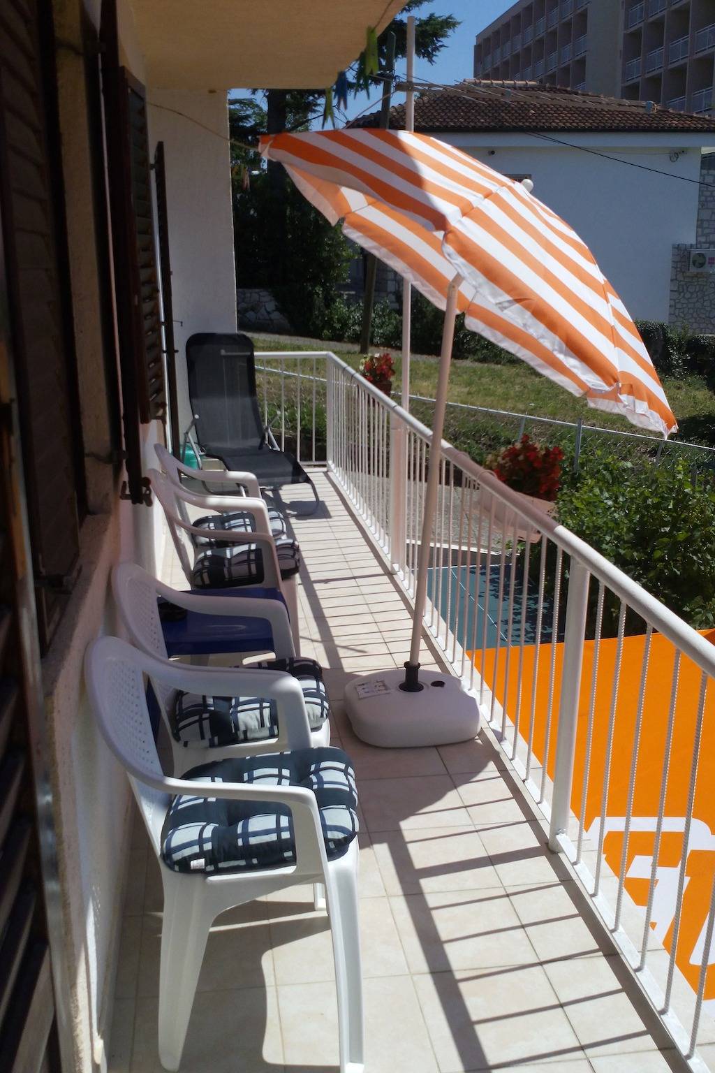 Entire apartment, Two bedroom apartment with terrace and sea view Selce, Crikvenica A-15323-a in Selce, Primorje-Gorski Kotar
