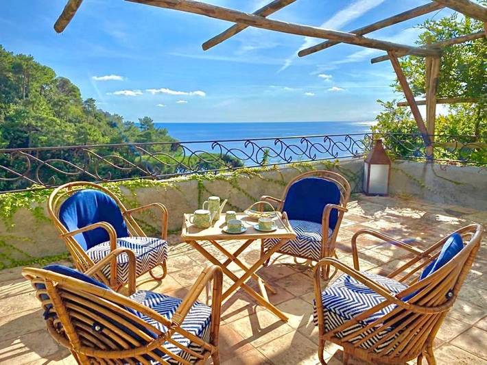 Villa für 8 Personen mit Balkon in Spiaggia del Cavallo Morto, Maiori