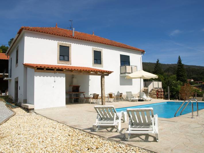 Location de vacances pour 10 personnes dans Venade