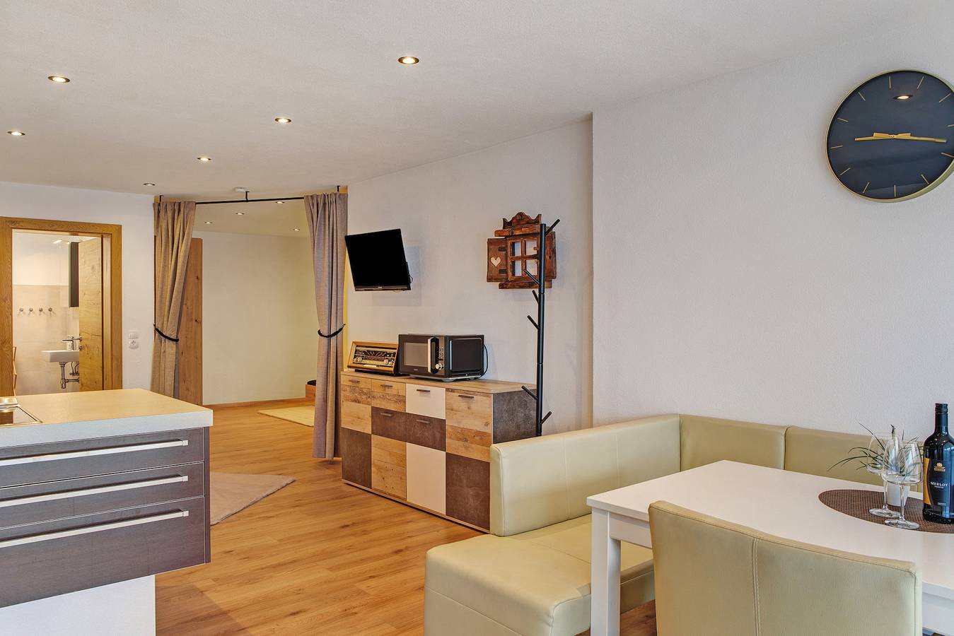 Studio entier, Studio 'Gabl' avec vue sur les montagnes, terrasse partagée et Wi-Fi in Kaunergrat, Fließ