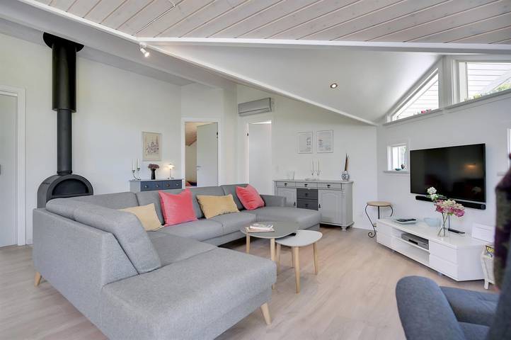 Ferienhaus für 6 Personen, mit Whirlpool und Terrasse sowie Garten in St. Sjørup - 3